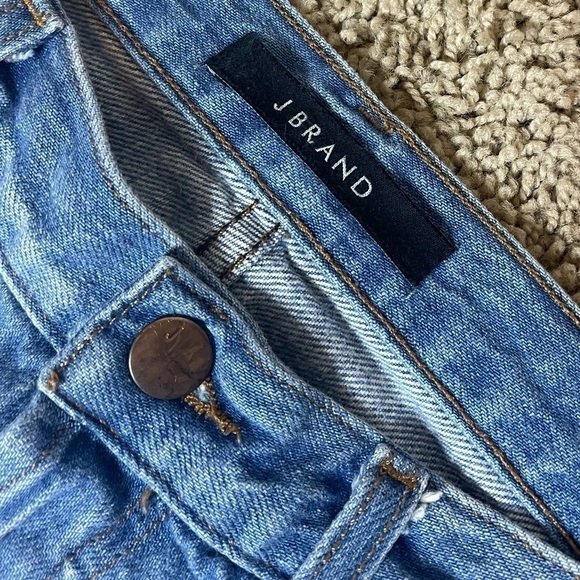 J brand high rise button fly crop ivy jeans in resurrect - Picture 4 of 9